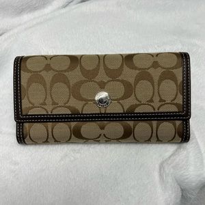 Coach wallet